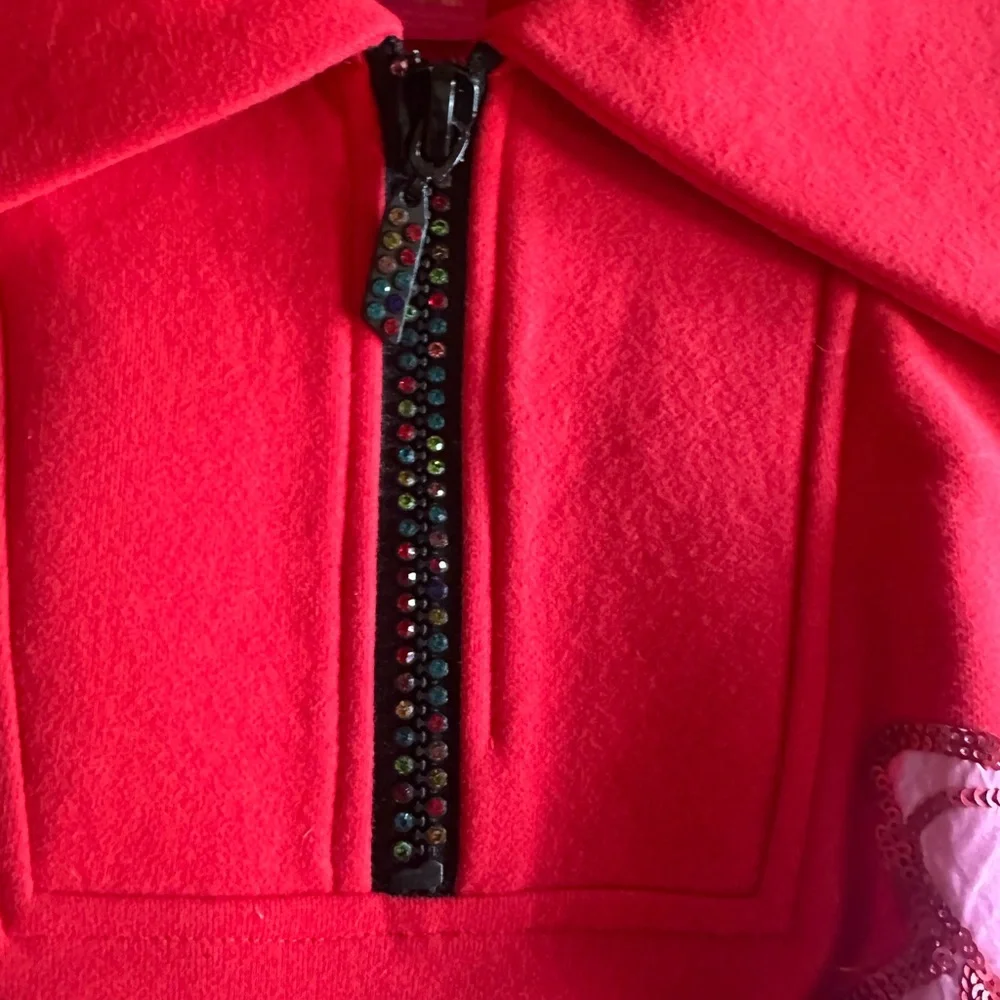 Queen of Sparkles Red Metallic Bow Collar Top - Size XS - Picture 4 of 4